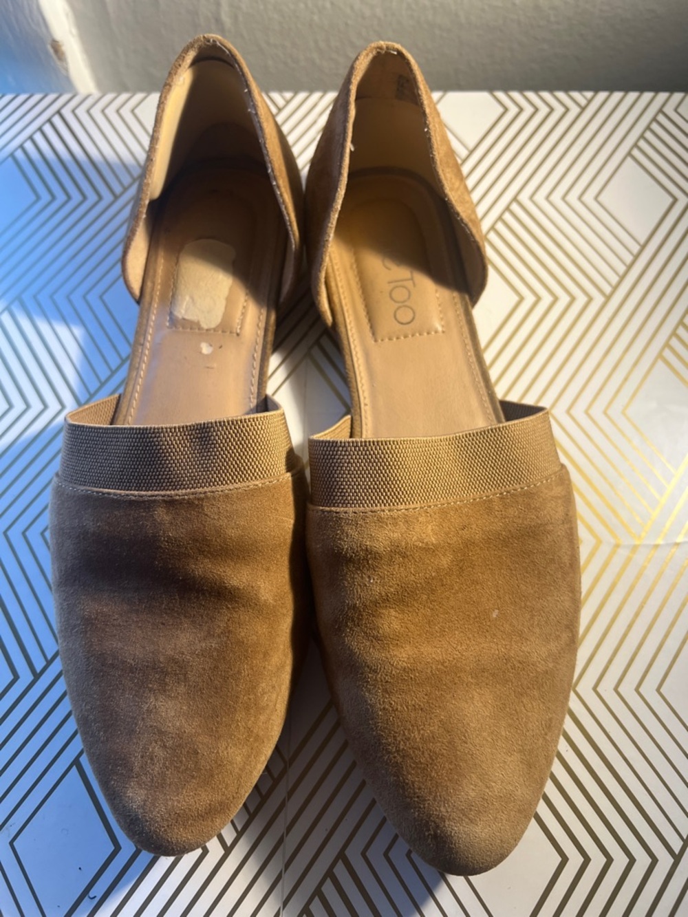 ALO Yoga Suede D'Orsay Flats in Tan